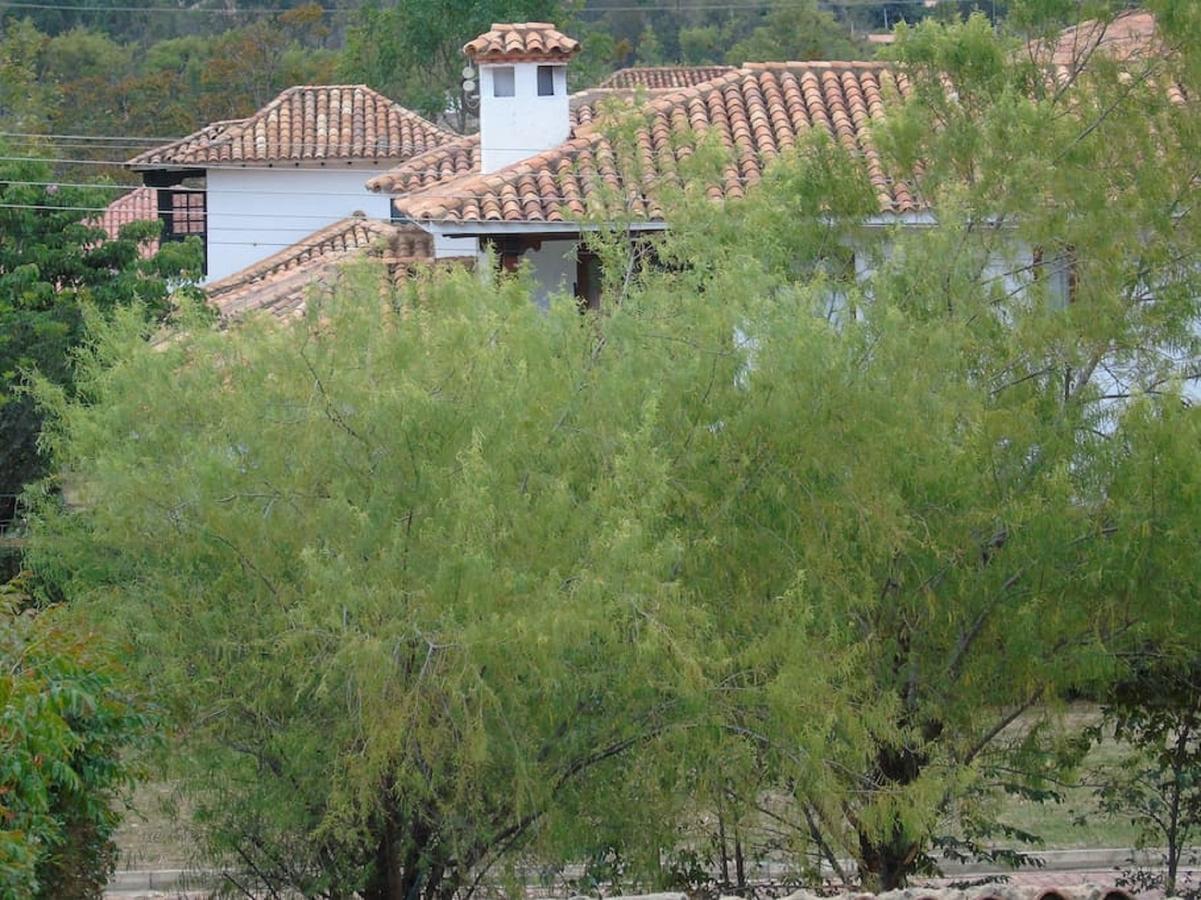 Casa De Huespedes Faletto ビージャ・デ・レイバ エクステリア 写真